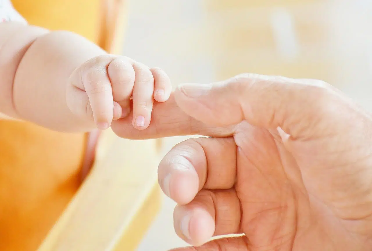 Naissance d’un bébé : comment calculer le budget ?